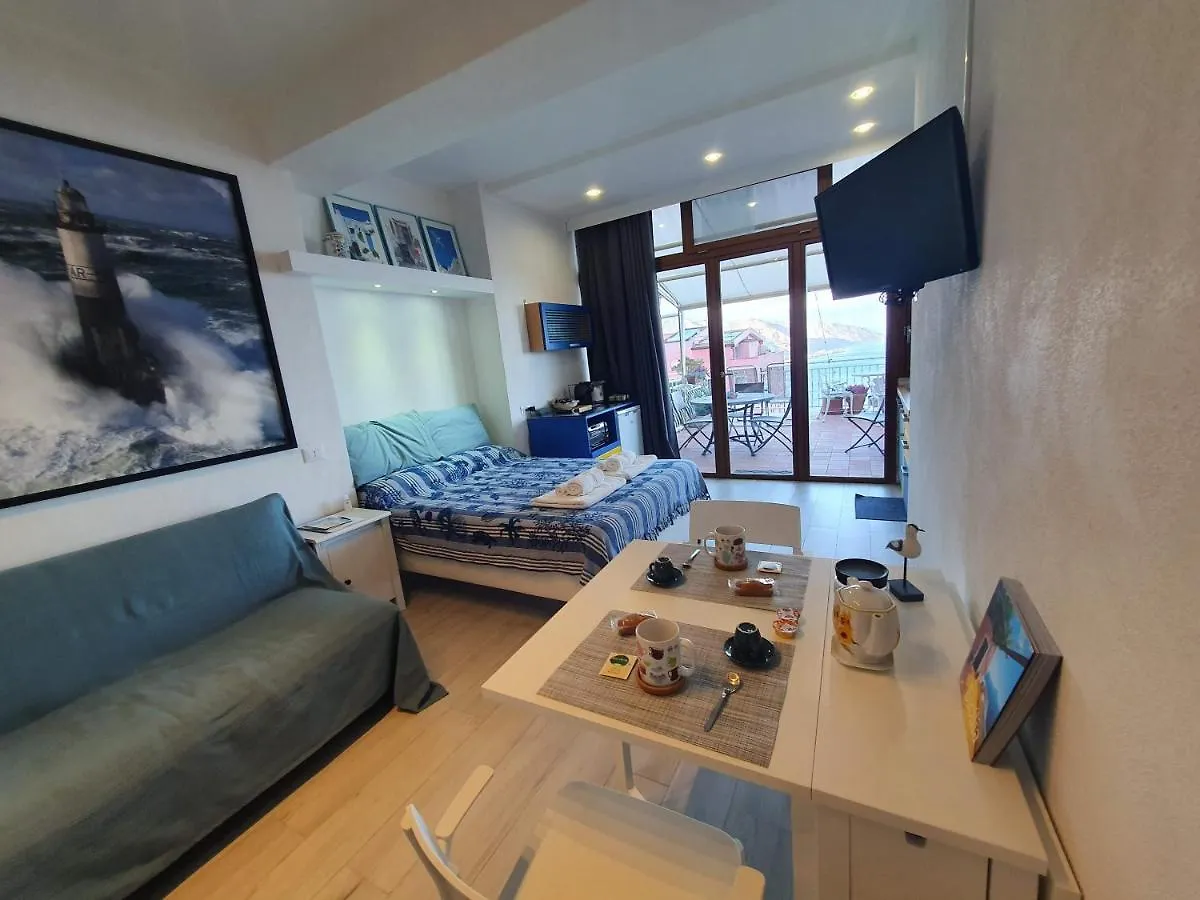 Casa Giovanni Taormina 0*,