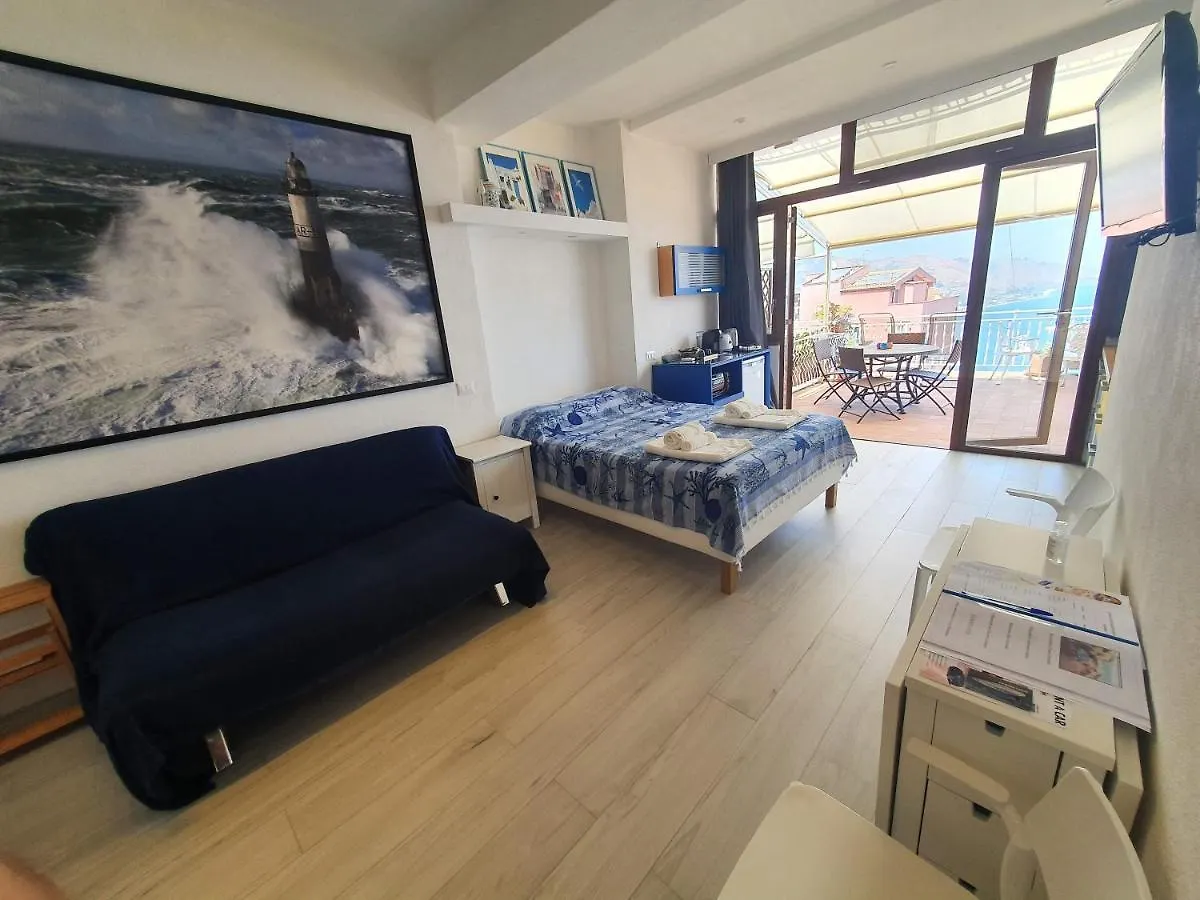 Casa Giovanni Taormina 0*,  Itálie
